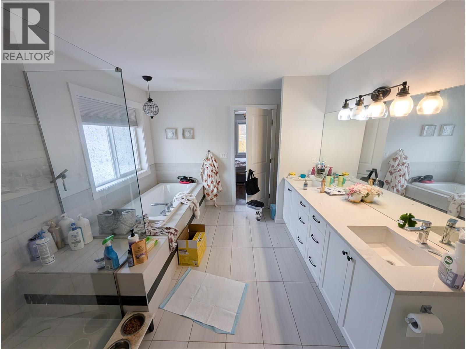 2710 Beachmount Crescent, Kamloops, British Columbia  V2B 0E6 - Photo 22 - 10372082