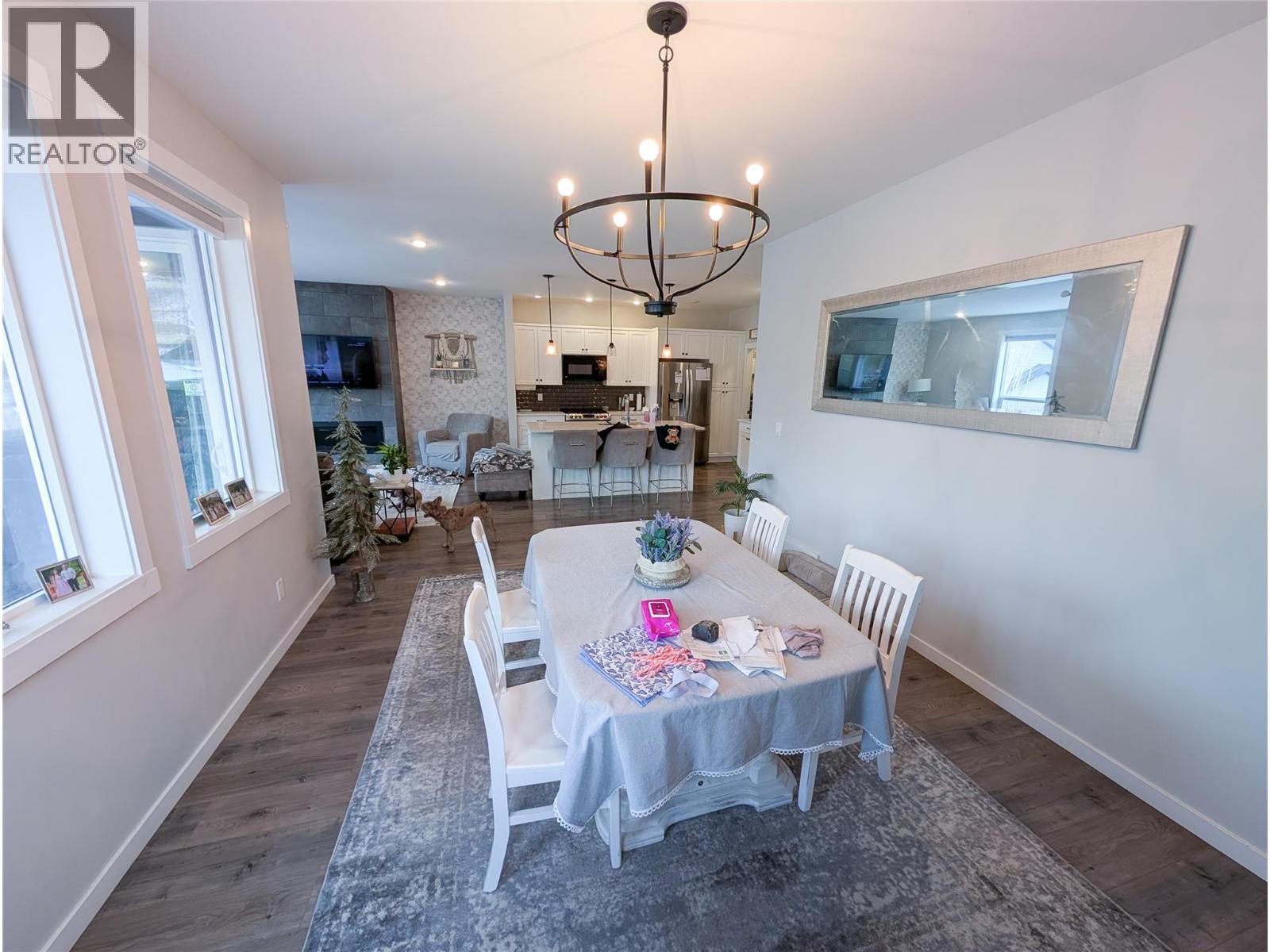 2710 Beachmount Crescent, Kamloops, British Columbia  V2B 0E6 - Photo 5 - 10372082