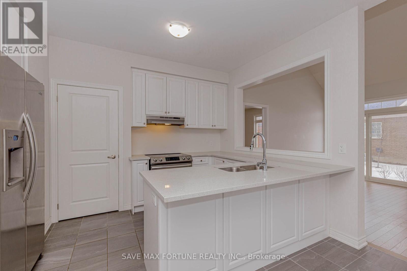 39 - 26 Clermiston Crescent W, Brampton, Ontario  L6R 4C7 - Photo 10 - W12677626