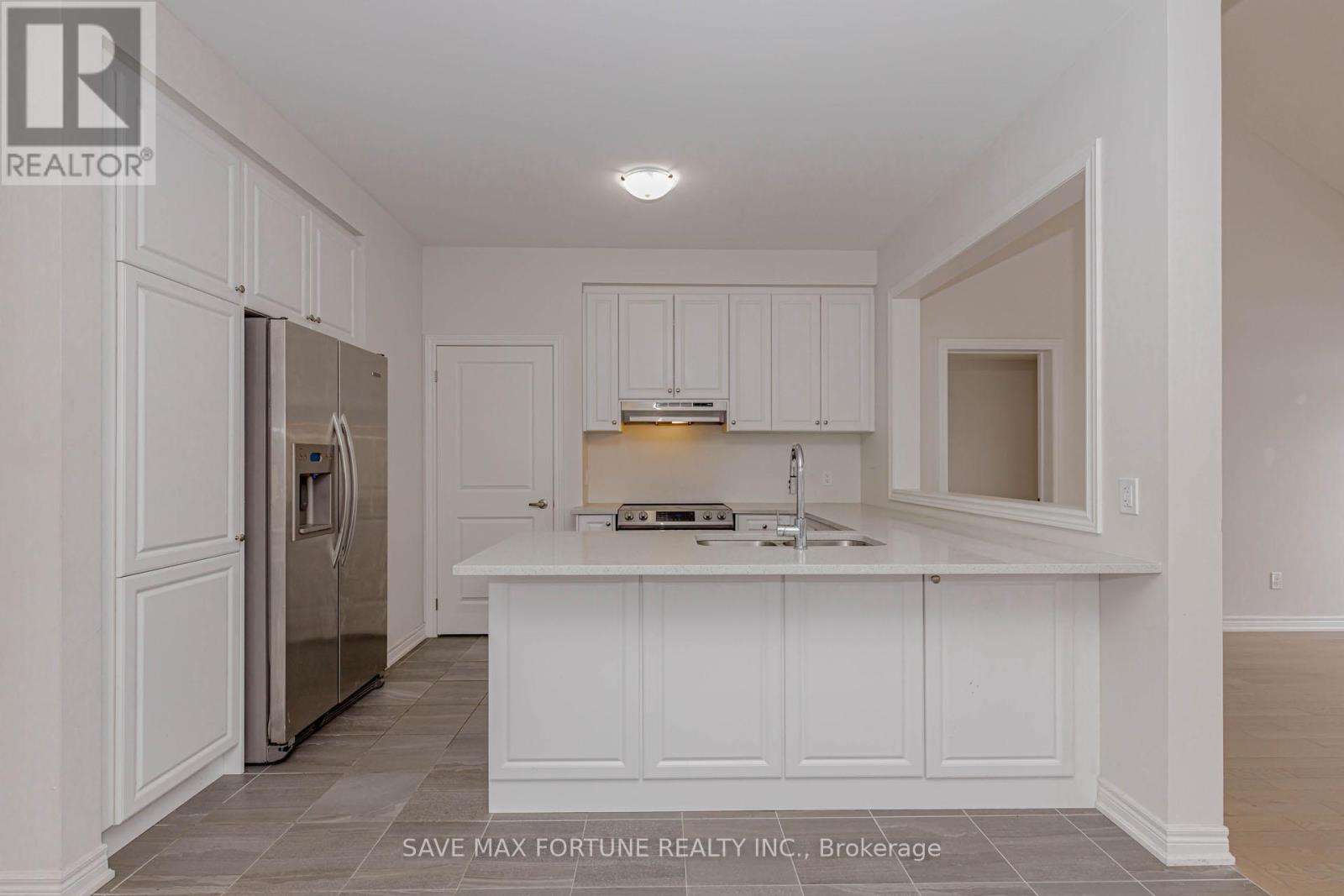 39 - 26 Clermiston Crescent W, Brampton, Ontario  L6R 4C7 - Photo 8 - W12677626