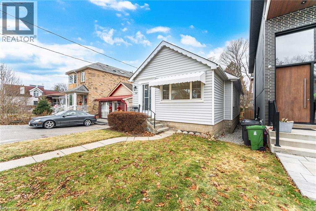 54 Thirty First Street, Etobicoke, Ontario  M8W 3E9 - Photo 5 - 40798222