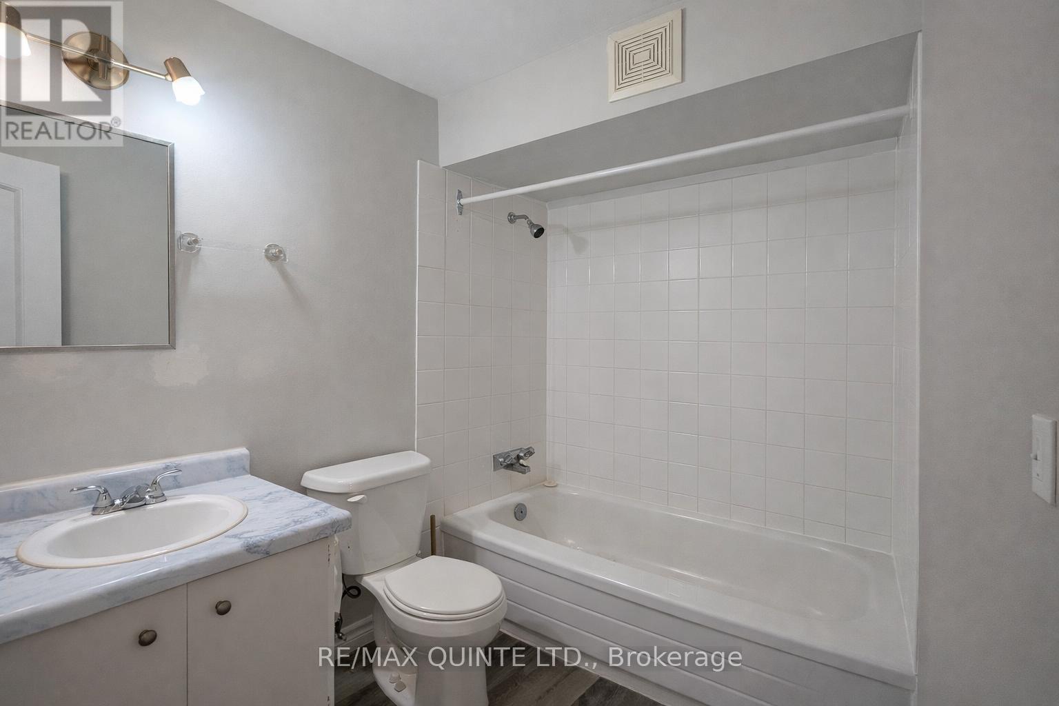 108 - 260 Academy Street, Loyalist, Ontario  K0H 1G0 - Photo 10 - X12693040