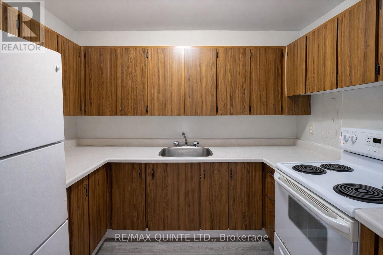 108 - 260 Academy Street, Loyalist, Ontario  K0H 1G0 - Photo 6 - X12693040