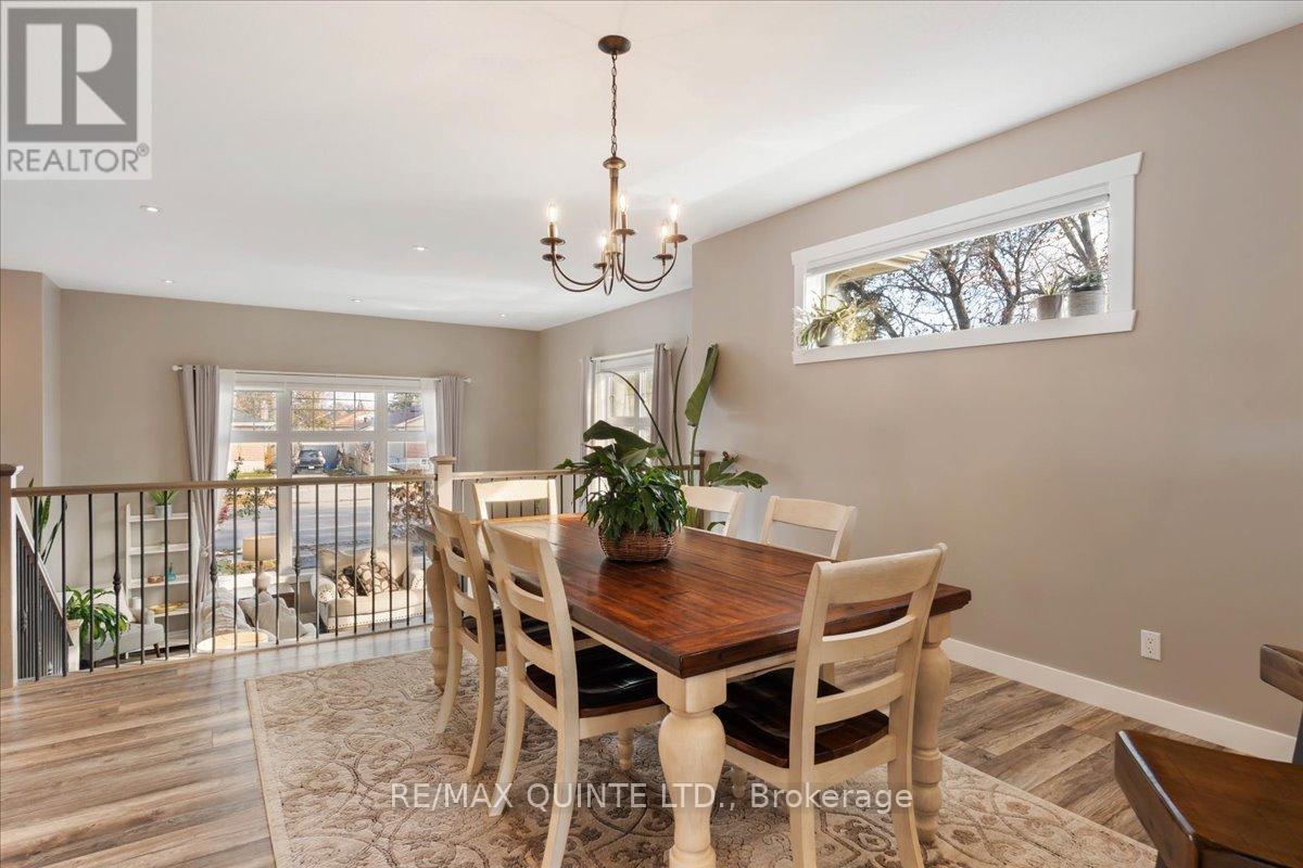 564 Sidney Street, Belleville, Ontario  K8P 4A2 - Photo 14 - X12693070