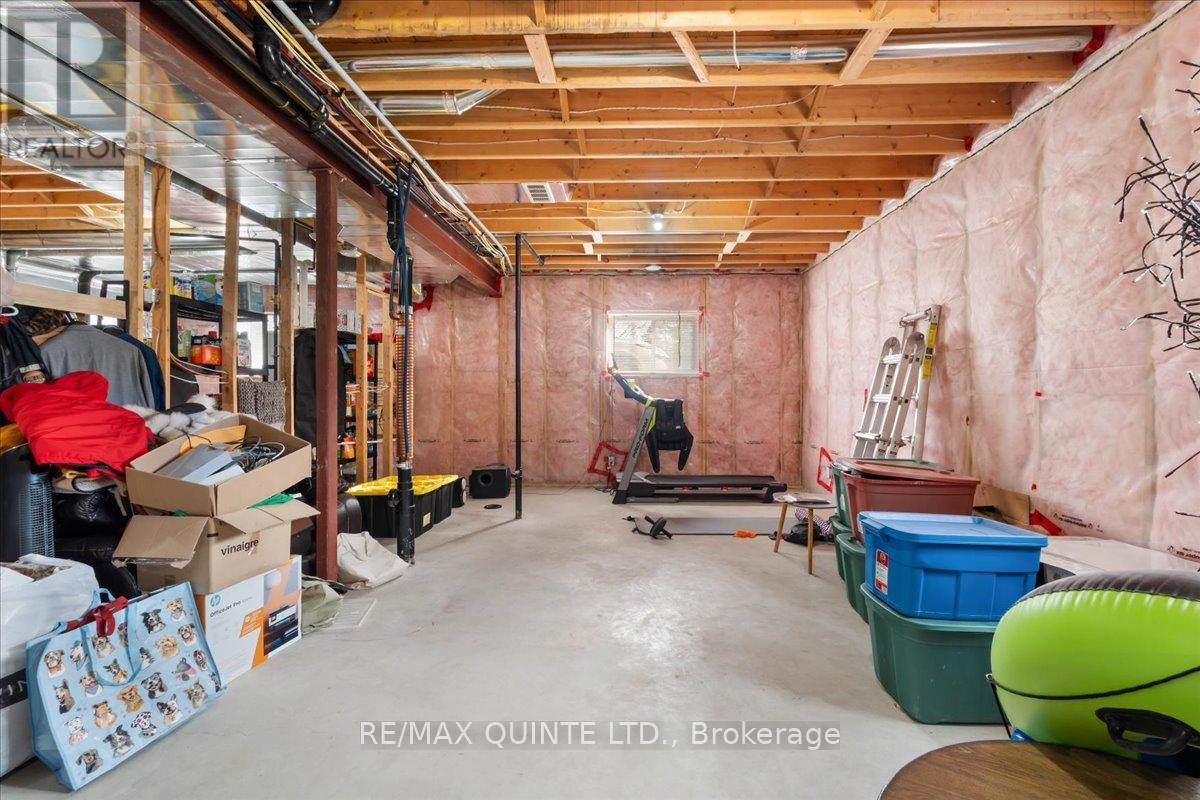 564 Sidney Street, Belleville, Ontario  K8P 4A2 - Photo 33 - X12693070