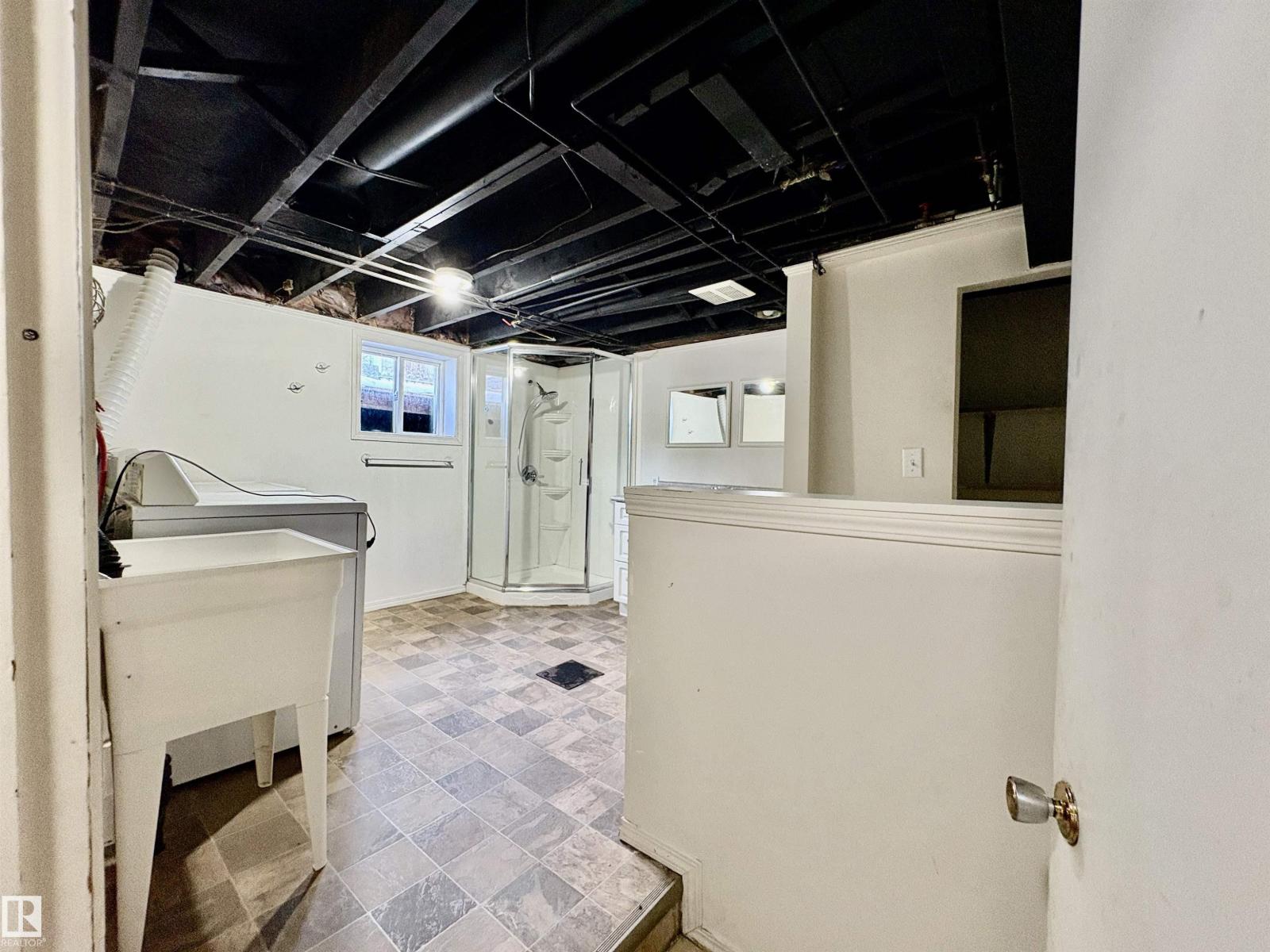 5230 50 St, Camrose, Alberta  T4V 1R5 - Photo 35 - E4469867