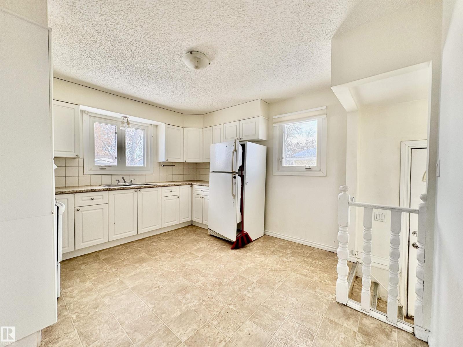 5230 50 St, Camrose, Alberta  T4V 1R5 - Photo 17 - E4469867