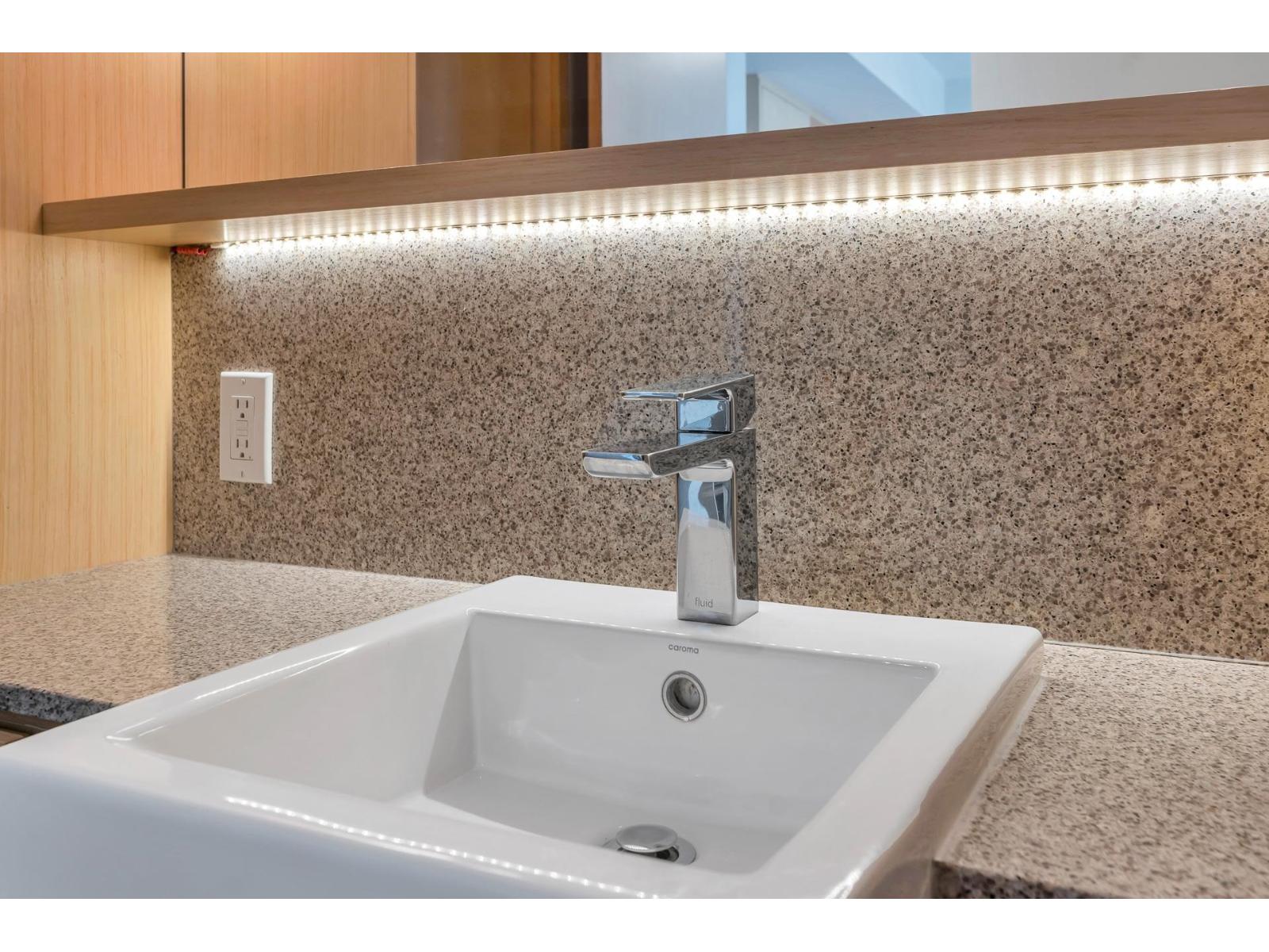 1607 13495 Central Avenue, Surrey, British Columbia  V3T 0K2 - Photo 17 - R3068218