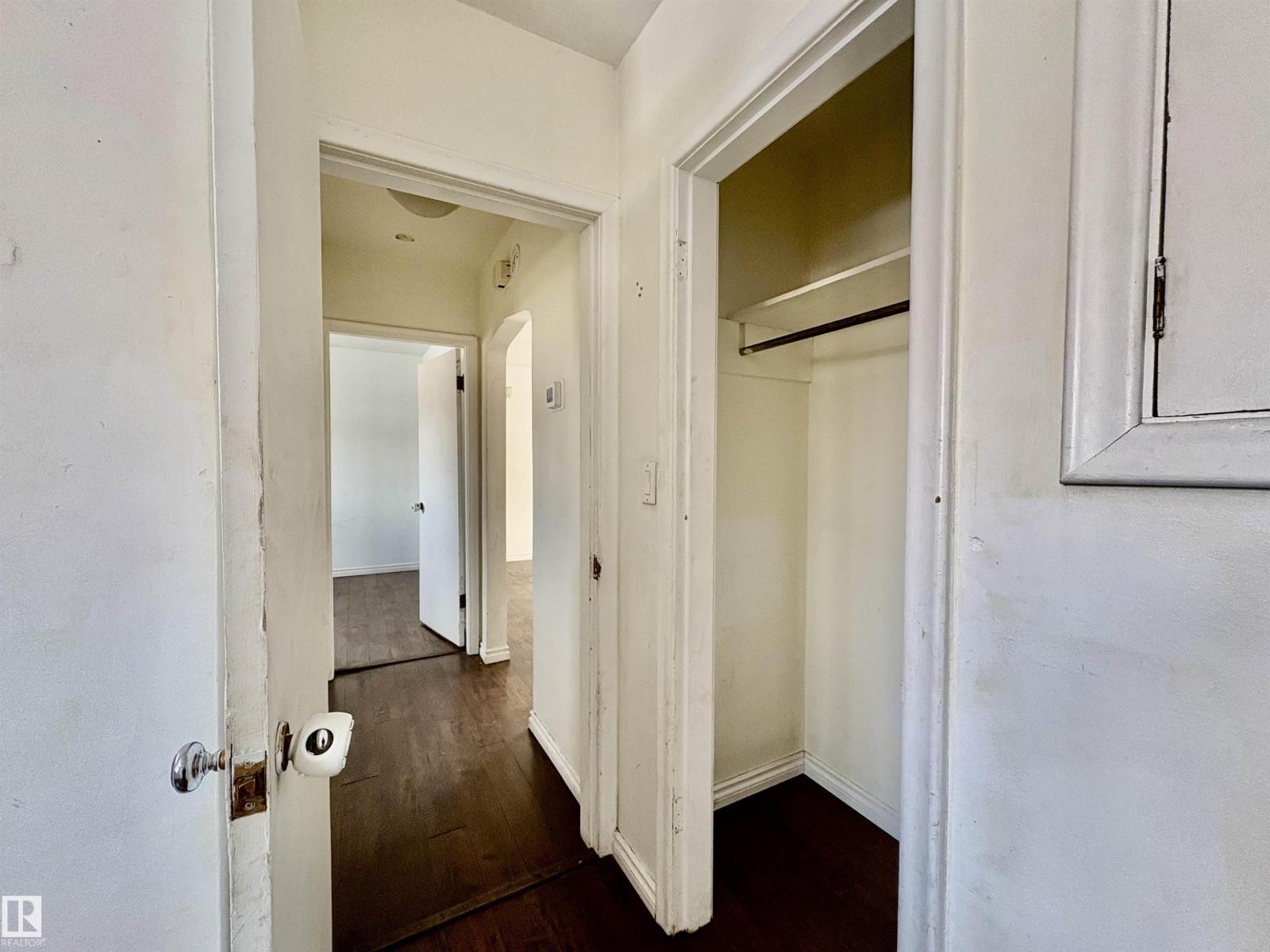 5230 50 St, Camrose, Alberta  T4V 1R5 - Photo 11 - E4469867