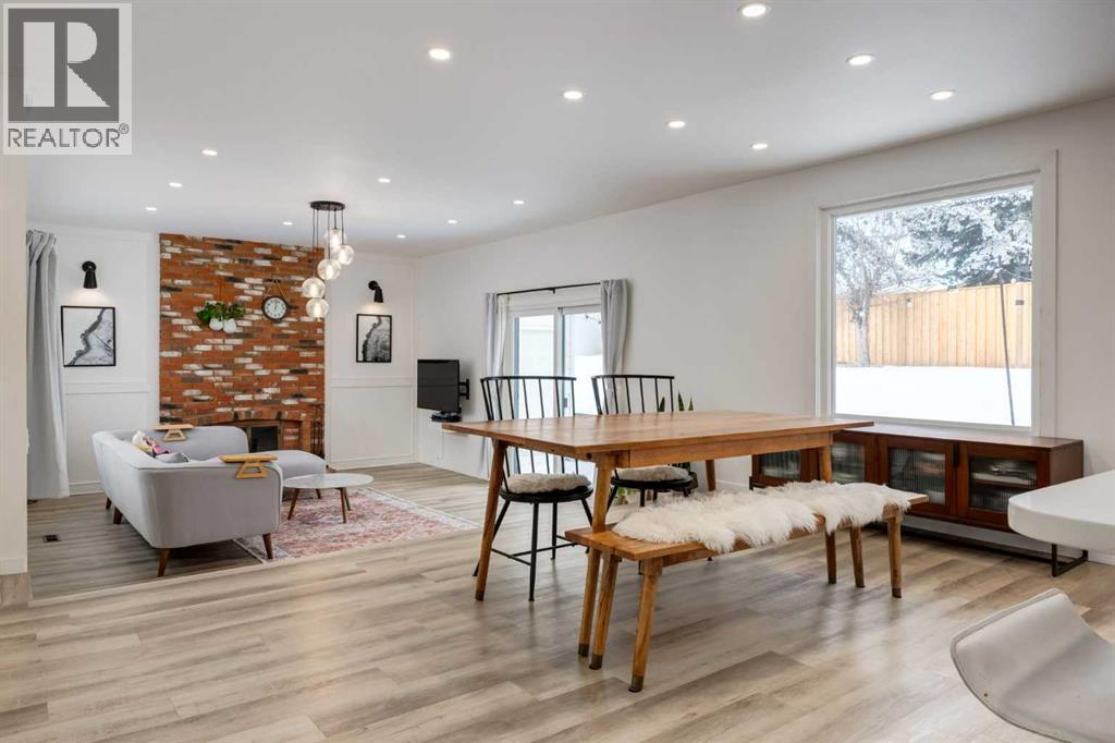 820 Cantrell Place Sw, Calgary, Alberta  T2W 2C3 - Photo 13 - A2278405