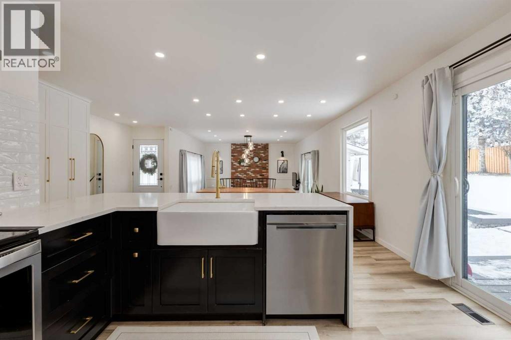 820 Cantrell Place Sw, Calgary, Alberta  T2W 2C3 - Photo 20 - A2278405