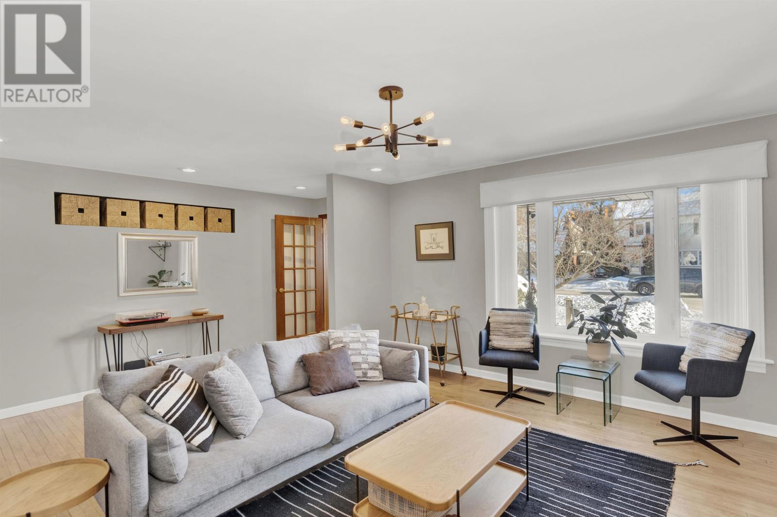 76 Hill St, Thunder Bay, Ontario  P7B 3T8 - Photo 2 - TB2600009