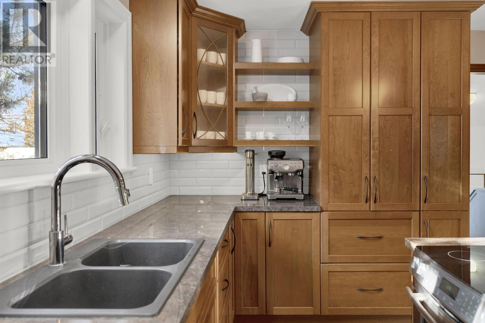 76 Hill St, Thunder Bay, Ontario  P7B 3T8 - Photo 14 - TB2600009