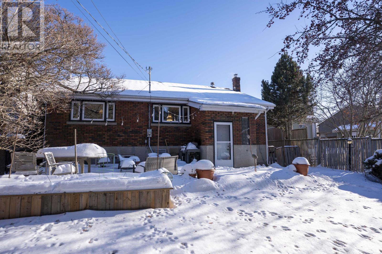 76 Hill St, Thunder Bay, Ontario  P7B 3T8 - Photo 35 - TB2600009