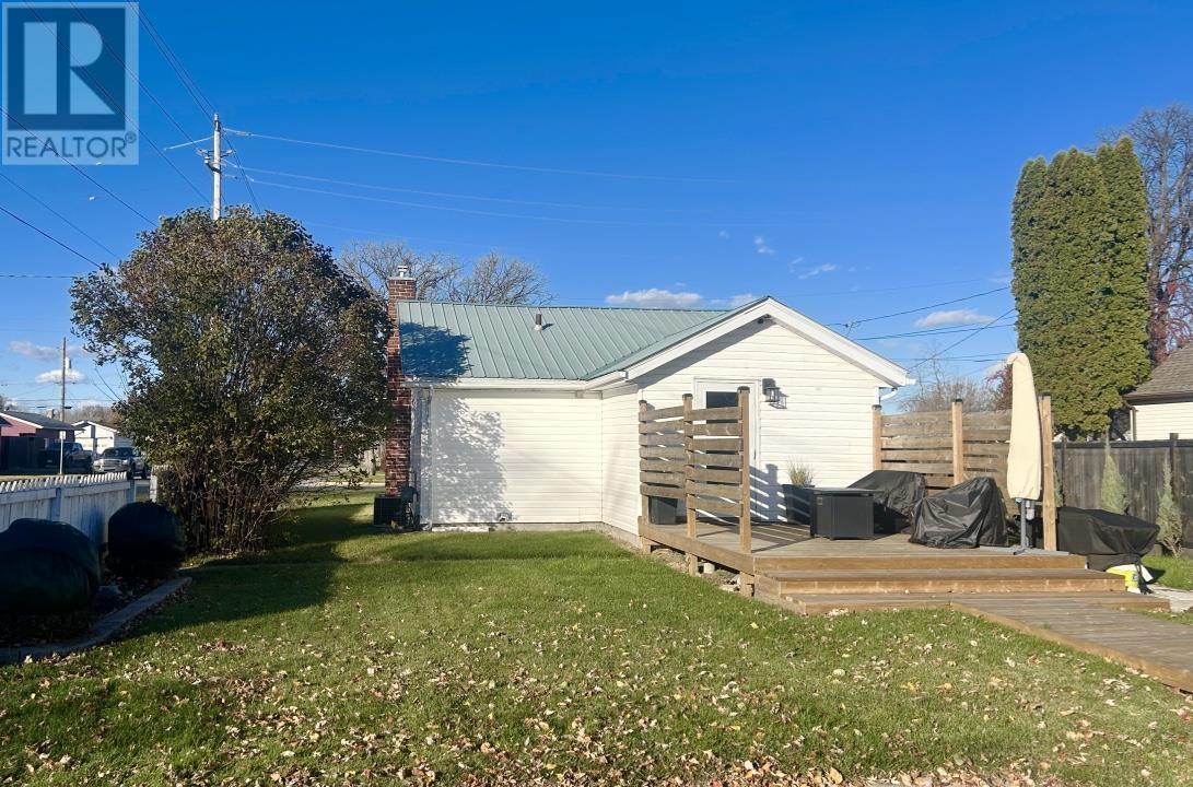 1201 Second St E., Fort Frances, Ontario  P9A 1P5 - Photo 2 - TB2600053