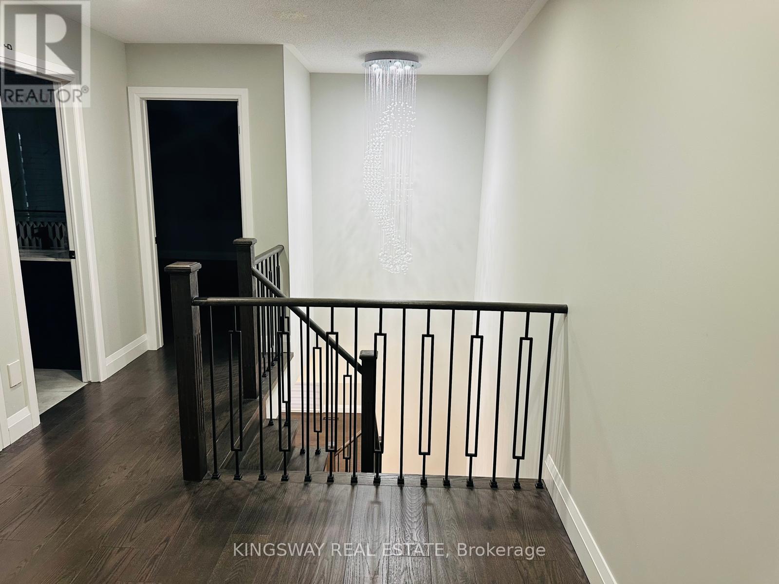 743 Mirage Place, Mississauga, Ontario  L5R 3Y2 - Photo 20 - W12692994