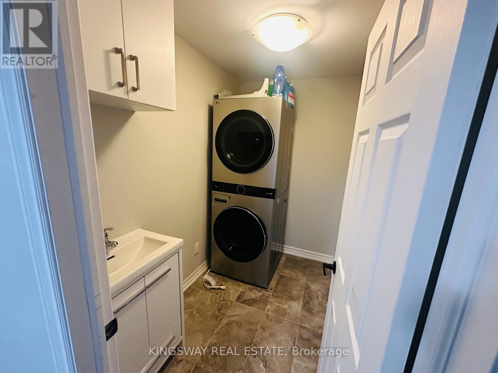 743 Mirage Place, Mississauga, Ontario  L5R 3Y2 - Photo 39 - W12692994