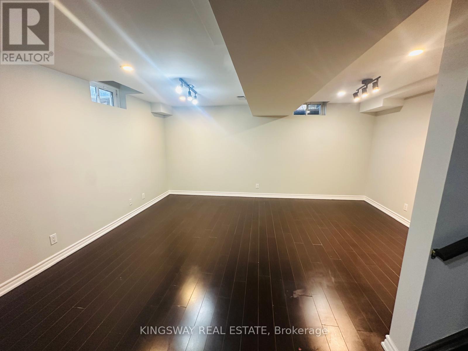 743 Mirage Place, Mississauga, Ontario  L5R 3Y2 - Photo 38 - W12692994