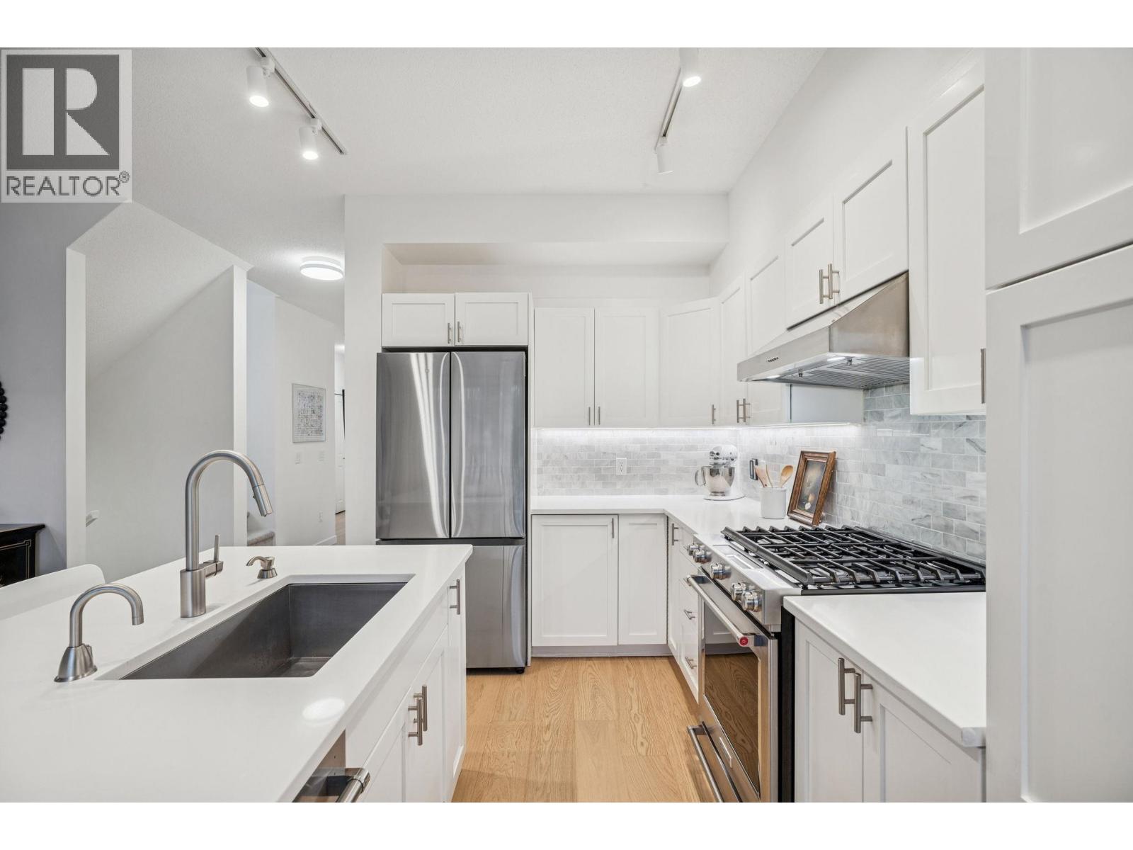 117 2200 Panorama Drive, Port Moody, British Columbia  V3H 5M2 - Photo 12 - R3079146