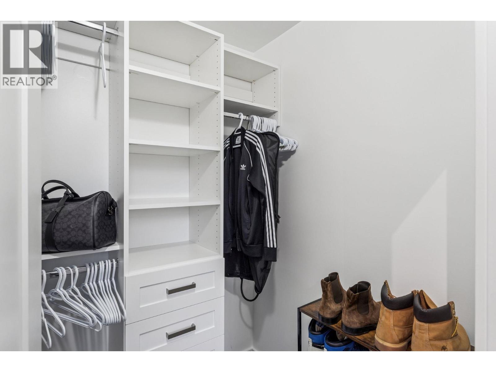 23376 124 Avenue, Maple Ridge, British Columbia  V2X 4K4 - Photo 16 - R3079163