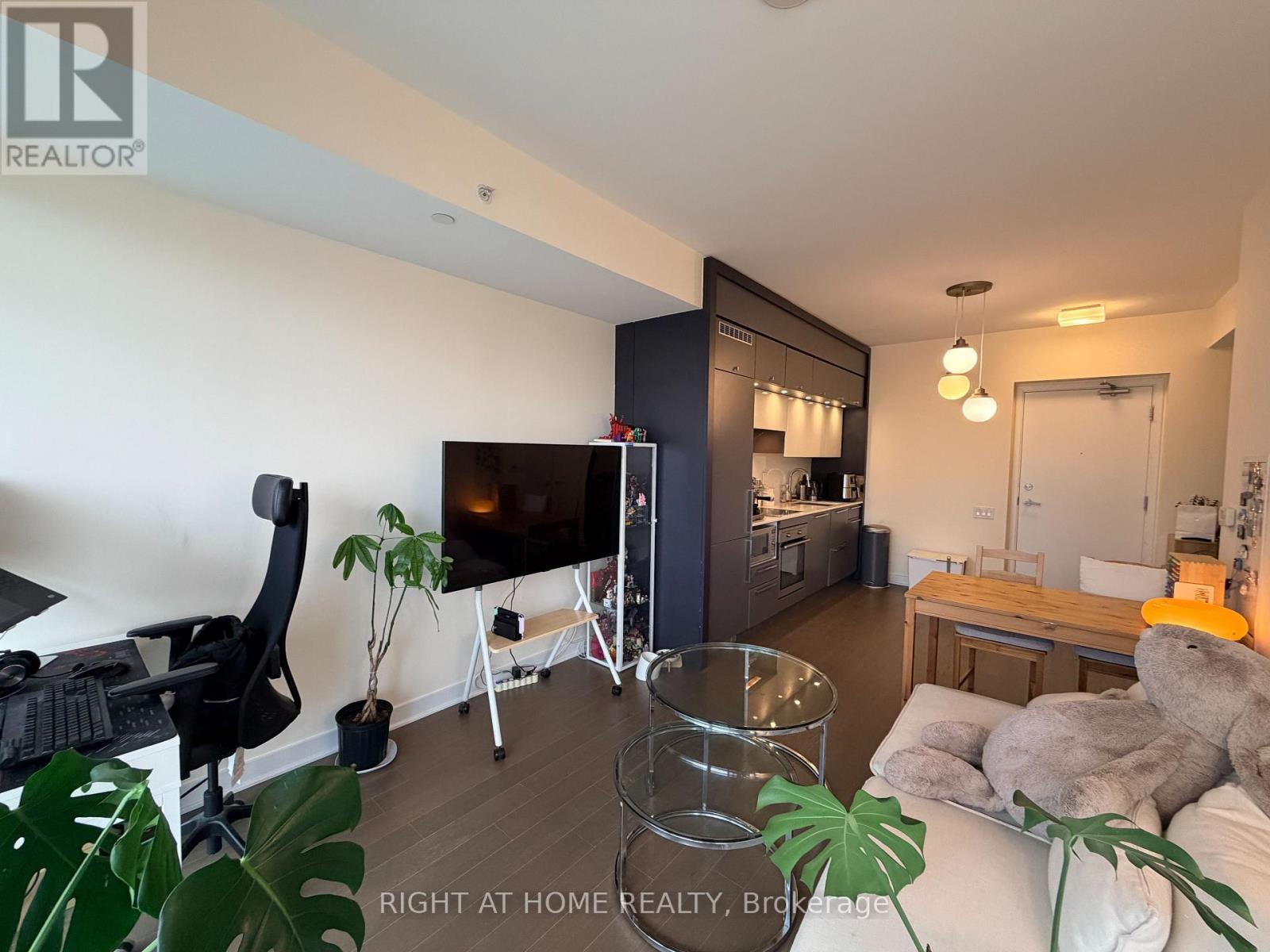 3206 - 15 Grenville Street, Toronto, Ontario  M4Y 0B9 - Photo 8 - C12693088