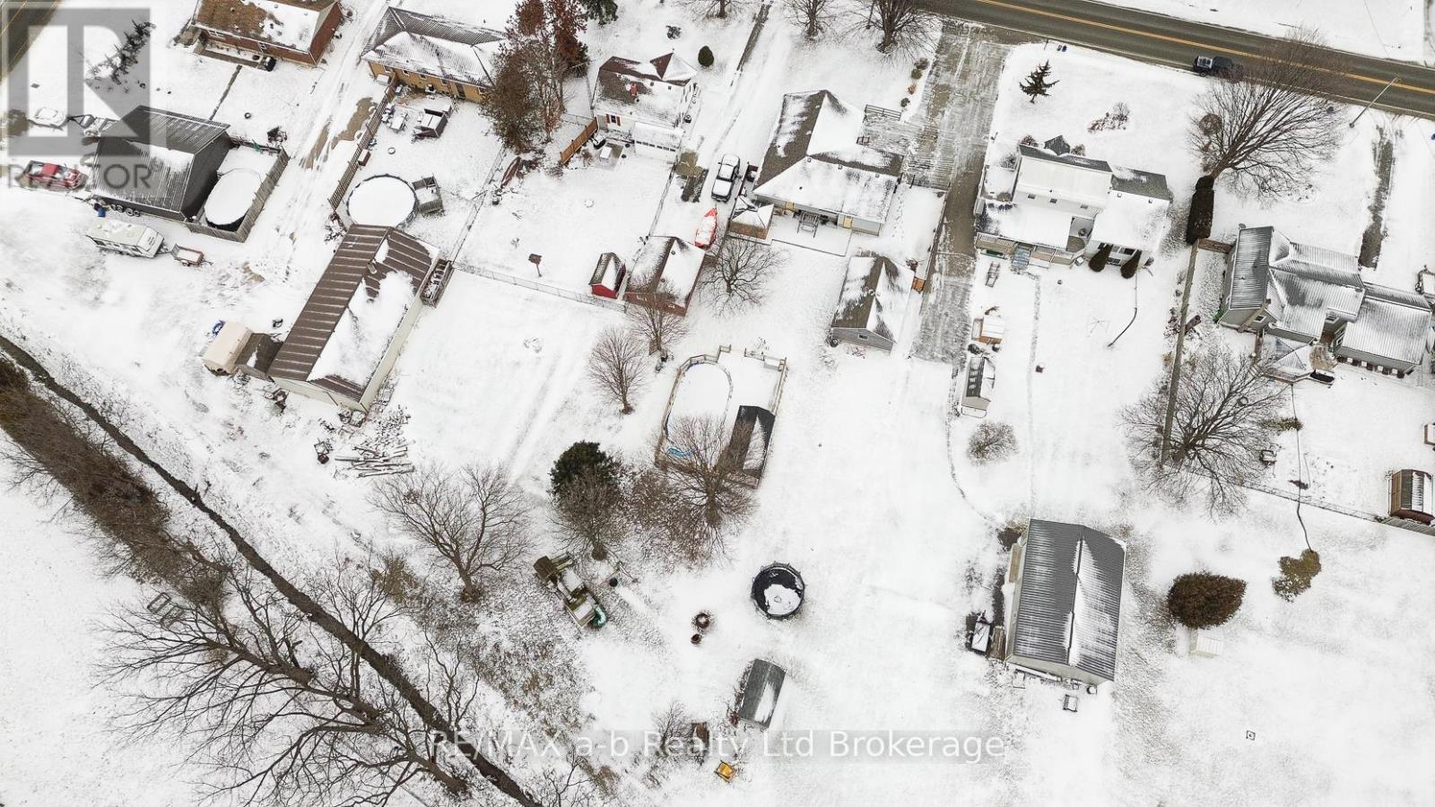 163910 Brownsville Road, South-West Oxford, Ontario  N4G 4G8 - Photo 47 - X12692058