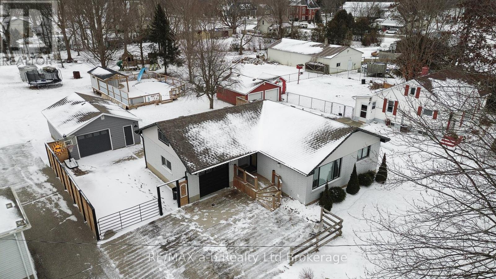 163910 Brownsville Road, South-West Oxford, Ontario  N4G 4G8 - Photo 45 - X12692058