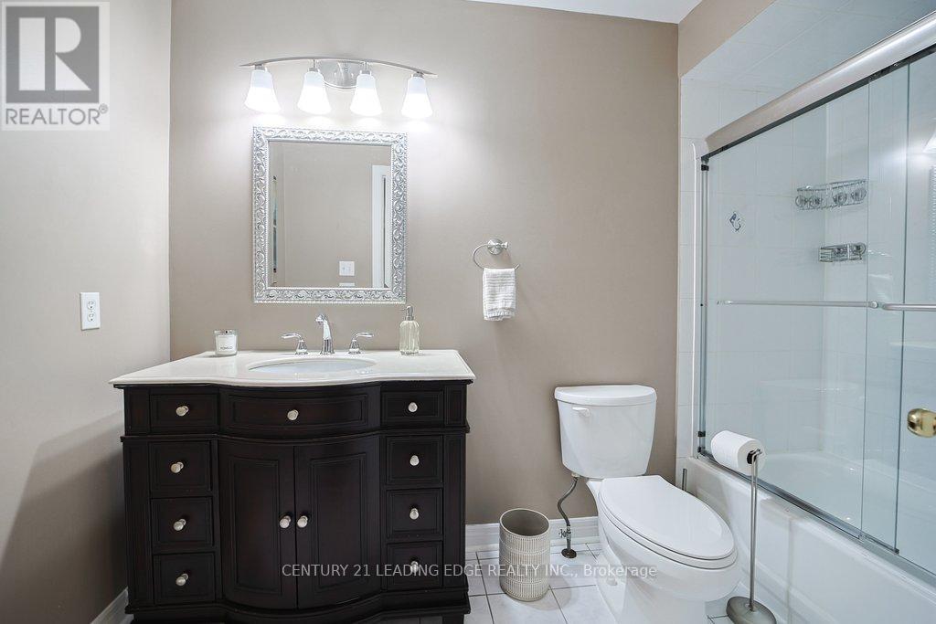 130 Solway Avenue, Vaughan, Ontario  L6A 2X2 - Photo 21 - N12693048