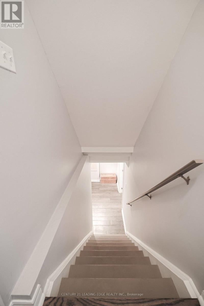 130 Solway Avenue, Vaughan, Ontario  L6A 2X2 - Photo 30 - N12693048