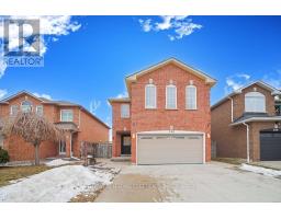 130 SOLWAY AVENUE, Vaughan, Ontario