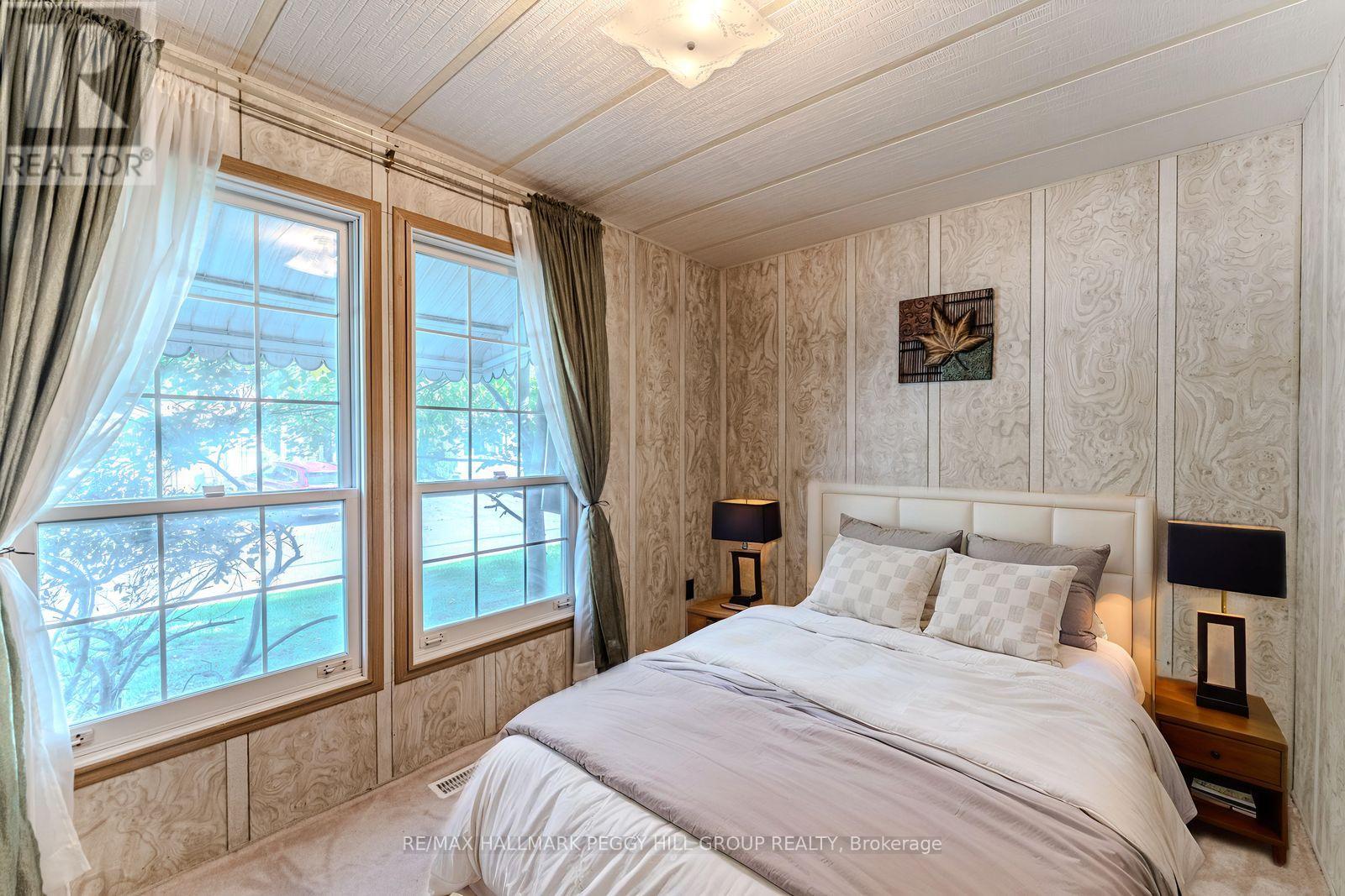 15 Riverview Circle, Innisfil, Ontario  L9S 1M3 - Photo 10 - N12693066