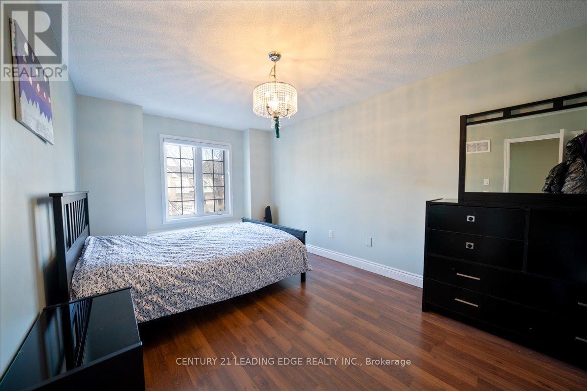 15 Coranto Way, Vaughan, Ontario  L4H 3L8 - Photo 15 - N12693090