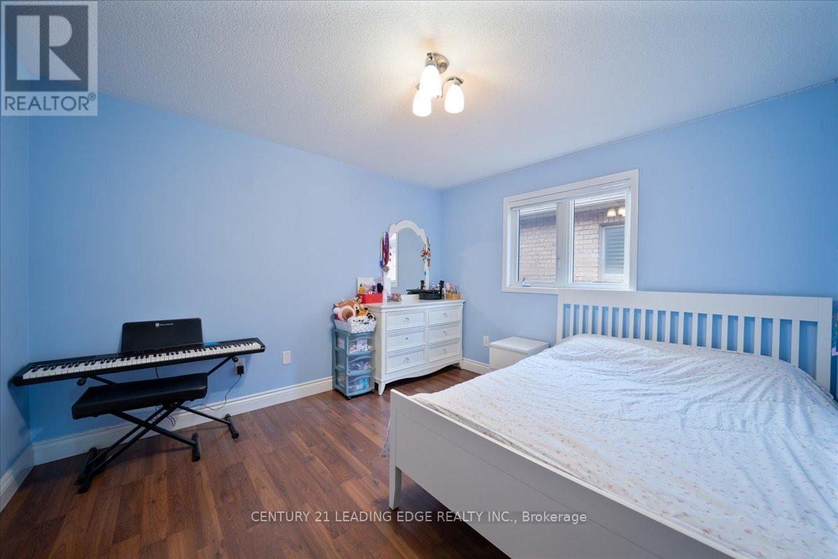 15 Coranto Way, Vaughan, Ontario  L4H 3L8 - Photo 20 - N12693090