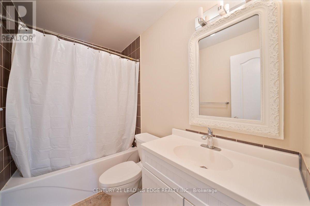 15 Coranto Way, Vaughan, Ontario  L4H 3L8 - Photo 29 - N12693090