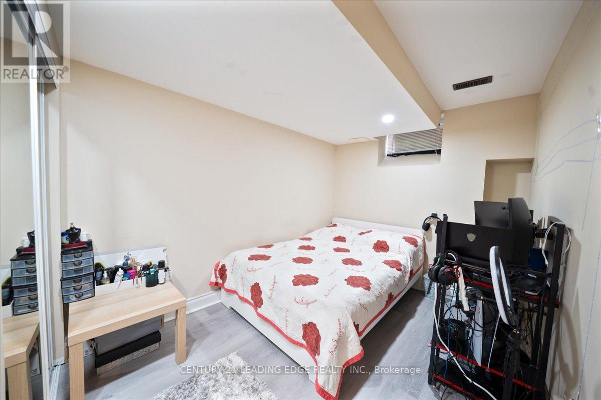 15 Coranto Way, Vaughan, Ontario  L4H 3L8 - Photo 36 - N12693090