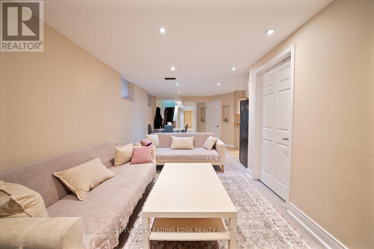 15 Coranto Way, Vaughan, Ontario  L4H 3L8 - Photo 40 - N12693090