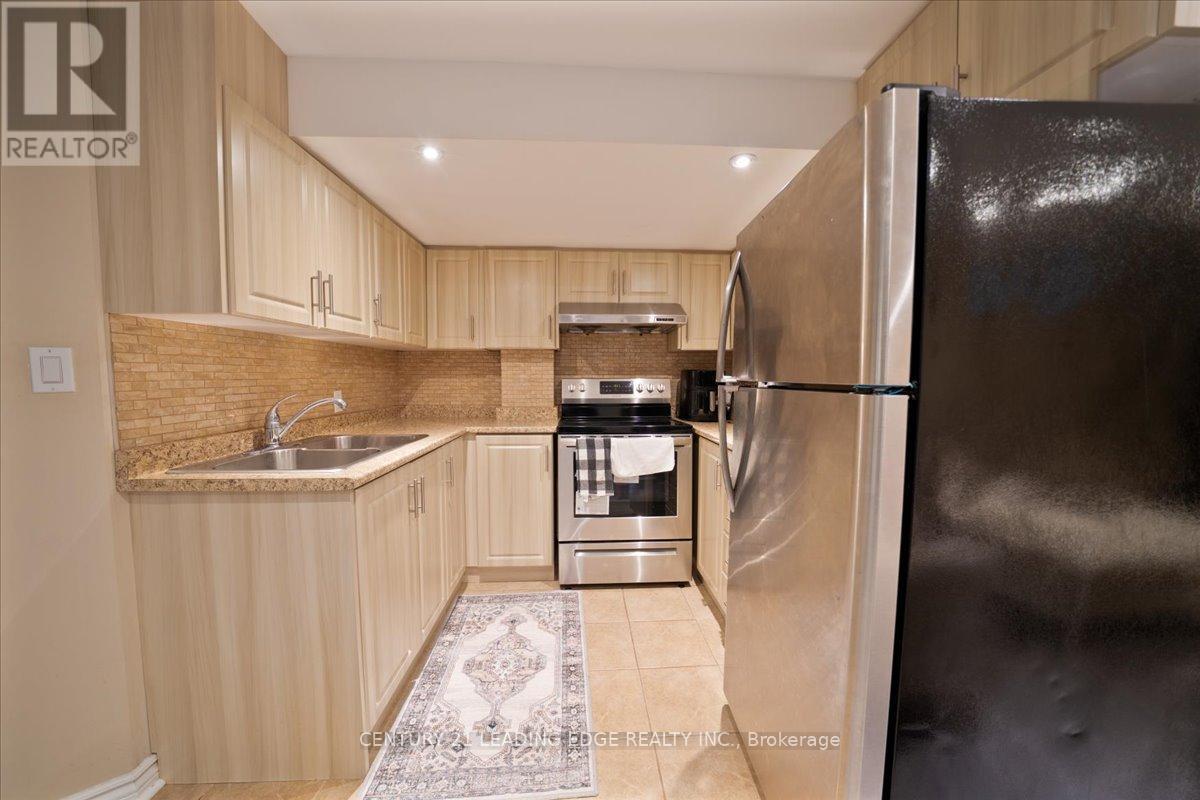 15 Coranto Way, Vaughan, Ontario  L4H 3L8 - Photo 41 - N12693090