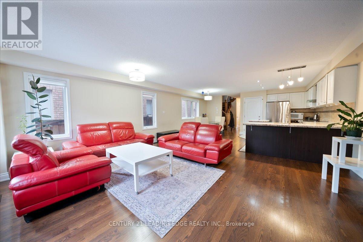 15 Coranto Way, Vaughan, Ontario  L4H 3L8 - Photo 8 - N12693090