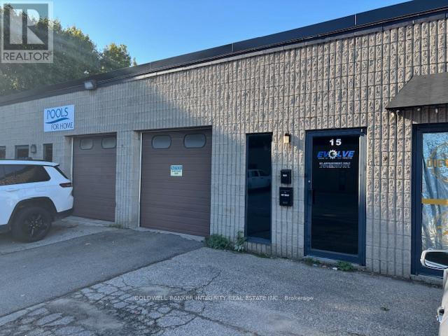 15 - 1260 Speers Road, Oakville (Qe Queen Elizabeth), Ontario  L6L 5T9 - Photo 2 - W12448923