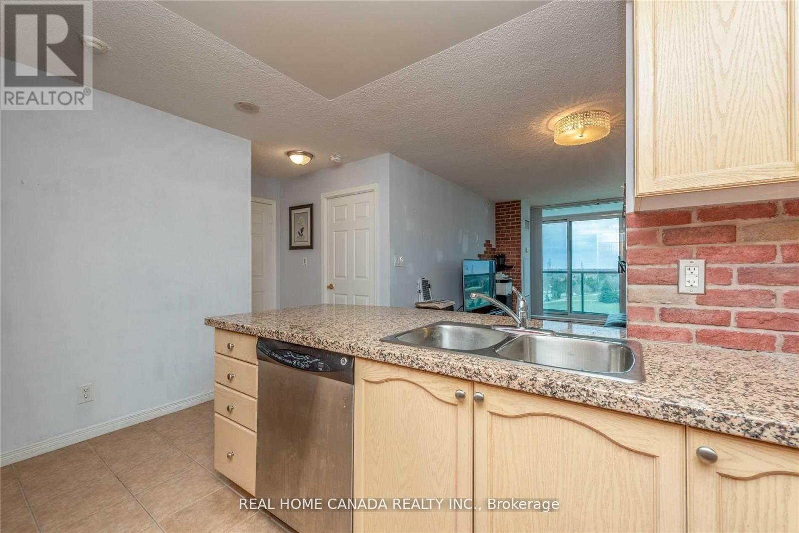 706 - 4850 Glen Erin Drive, Mississauga, Ontario  L5M 7S1 - Photo 8 - W12693022