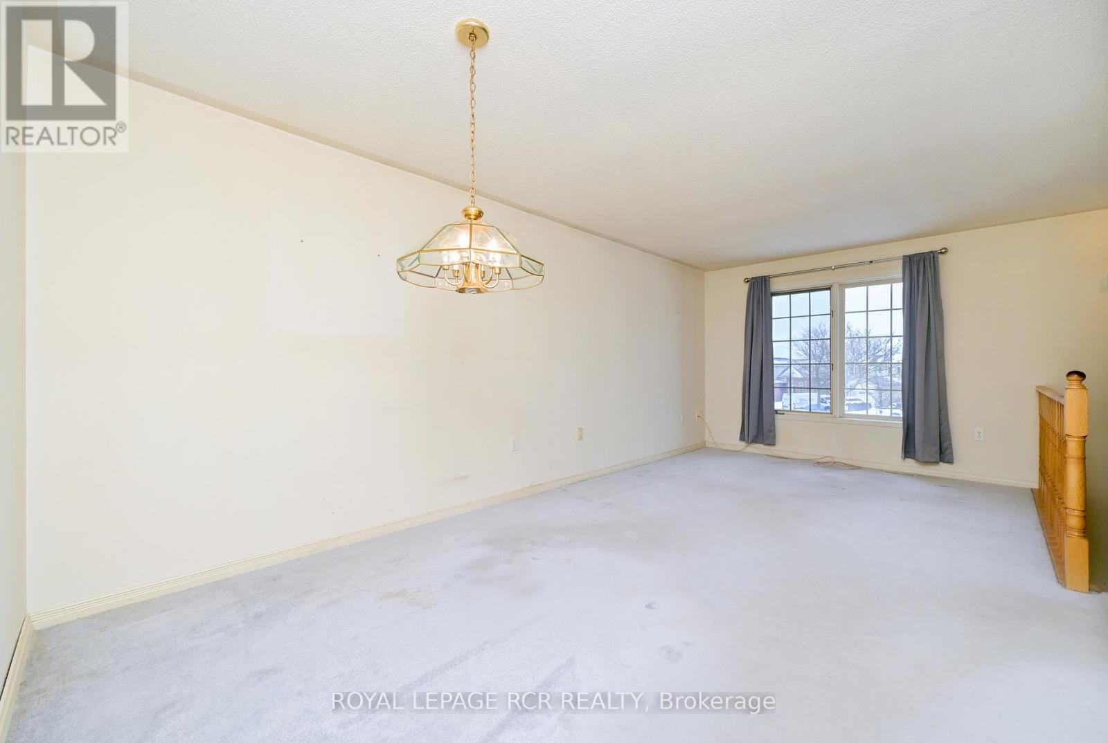 10 Lawton Court, Orangeville, Ontario  L9W 4X4 - Photo 8 - W12693044