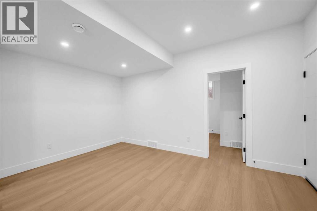 2020 22 Avenue Nw, Calgary, Alberta  T2M 1M9 - Photo 41 - A2261556