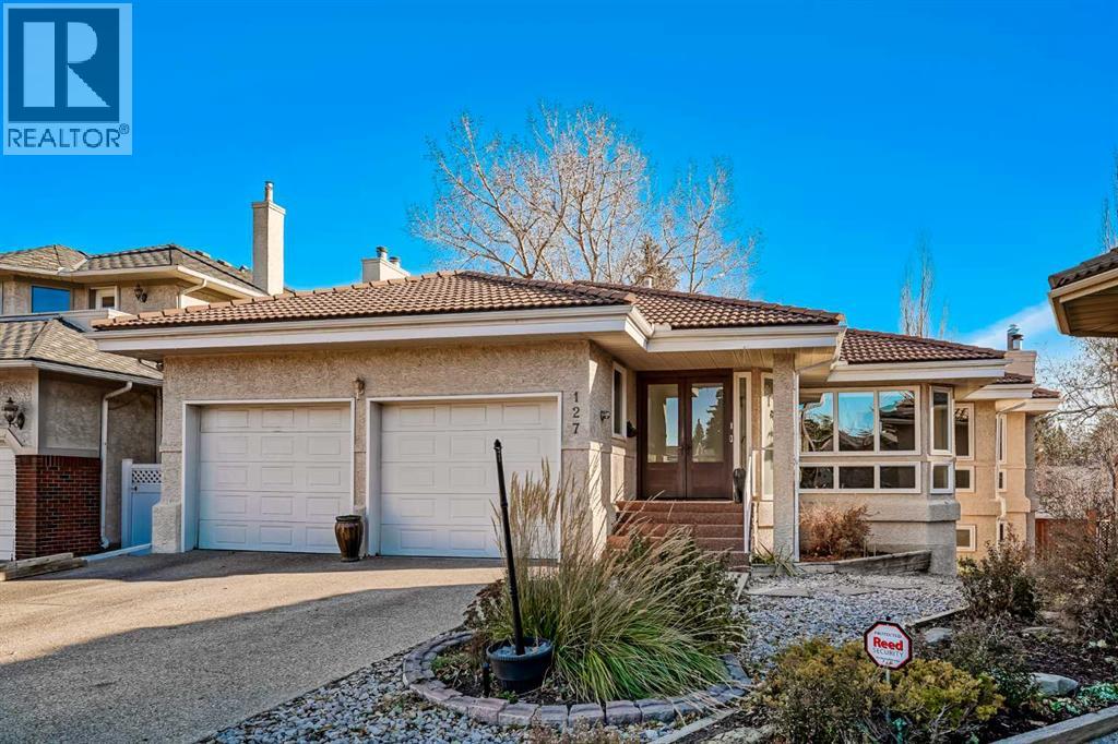 127 Canterbury Court SW, Calgary, Alberta
