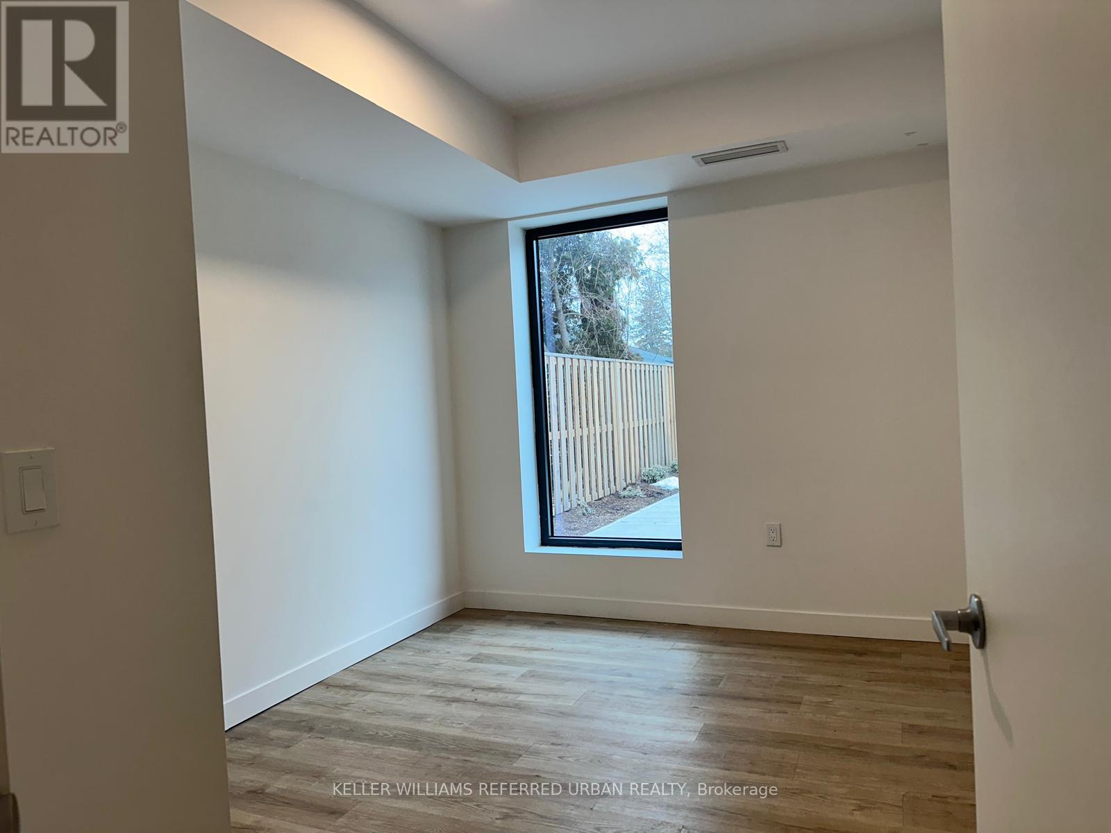 303 - 325 University Avenue W, Cobourg, Ontario  K9A 3S9 - Photo 9 - X12693032