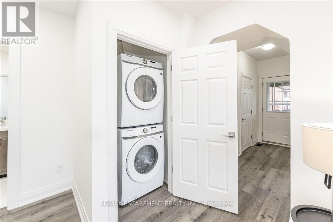 A - 476 Ferguson Avenue N, Hamilton (North End), Ontario  L8L 4Z2 - Photo 10 - X12693036