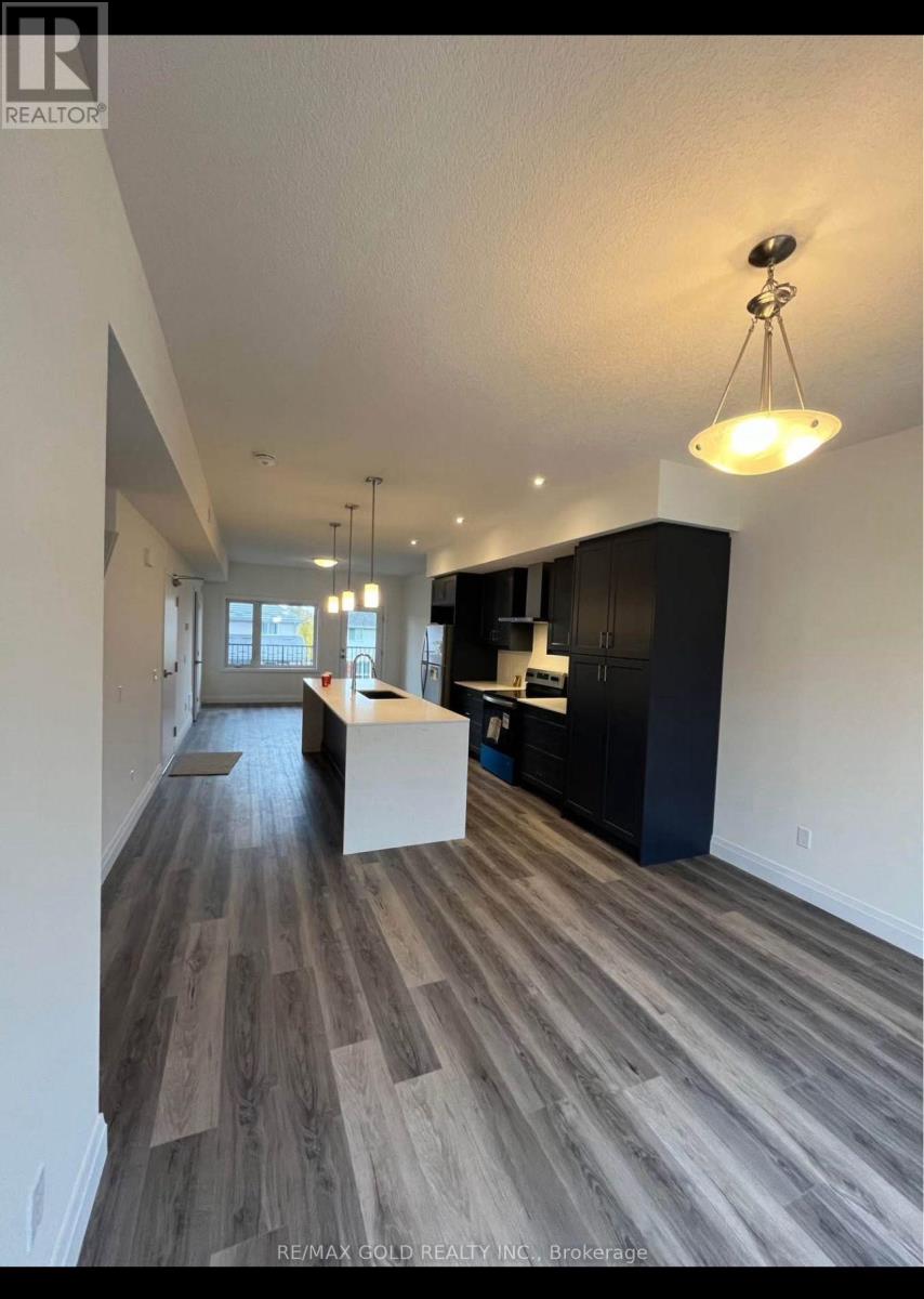 22 Lily Lane, Guelph (Clairfields/hanlon Business Park), Ontario  N1L 0R2 - Photo 3 - X12693042