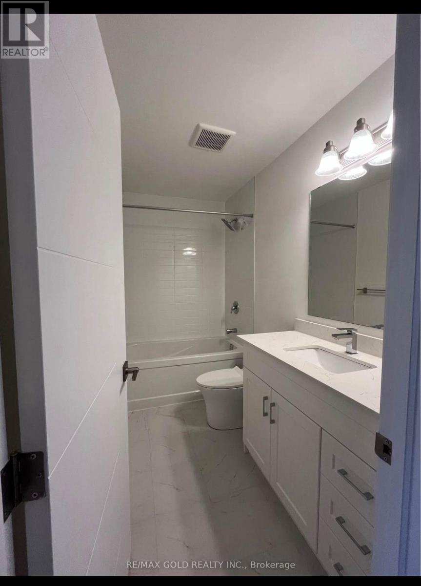 22 Lily Lane, Guelph (Clairfields/hanlon Business Park), Ontario  N1L 0R2 - Photo 9 - X12693042