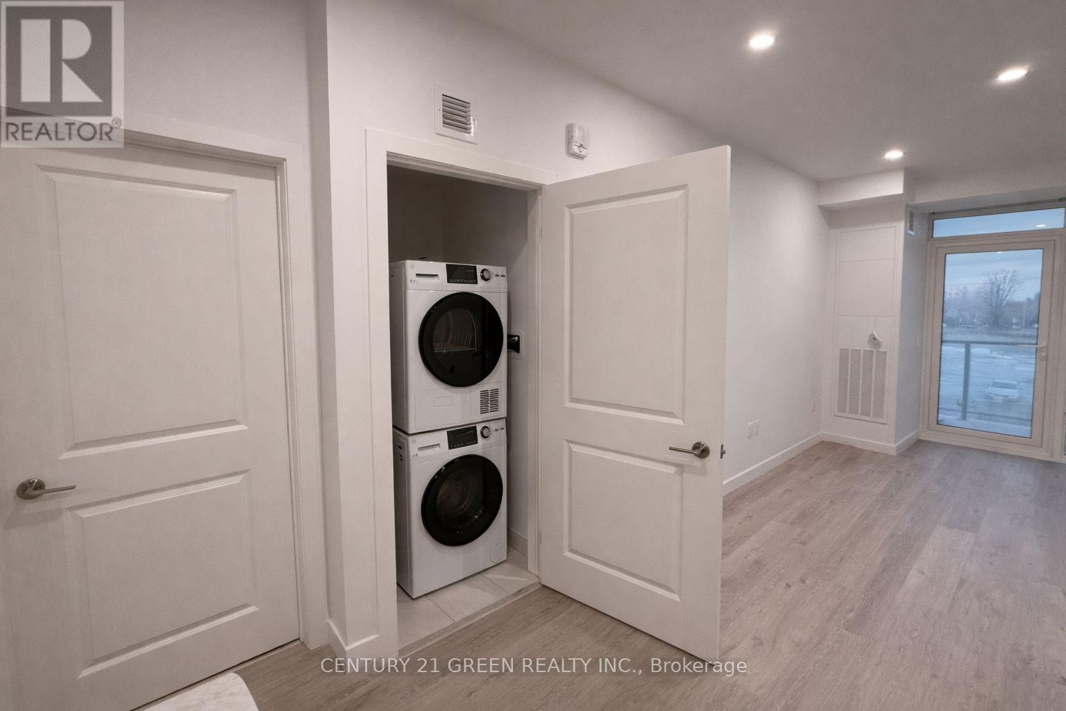 314 - 461 Green Road, Hamilton (Lakeshore), Ontario  L8E 5B4 - Photo 8 - X12693082