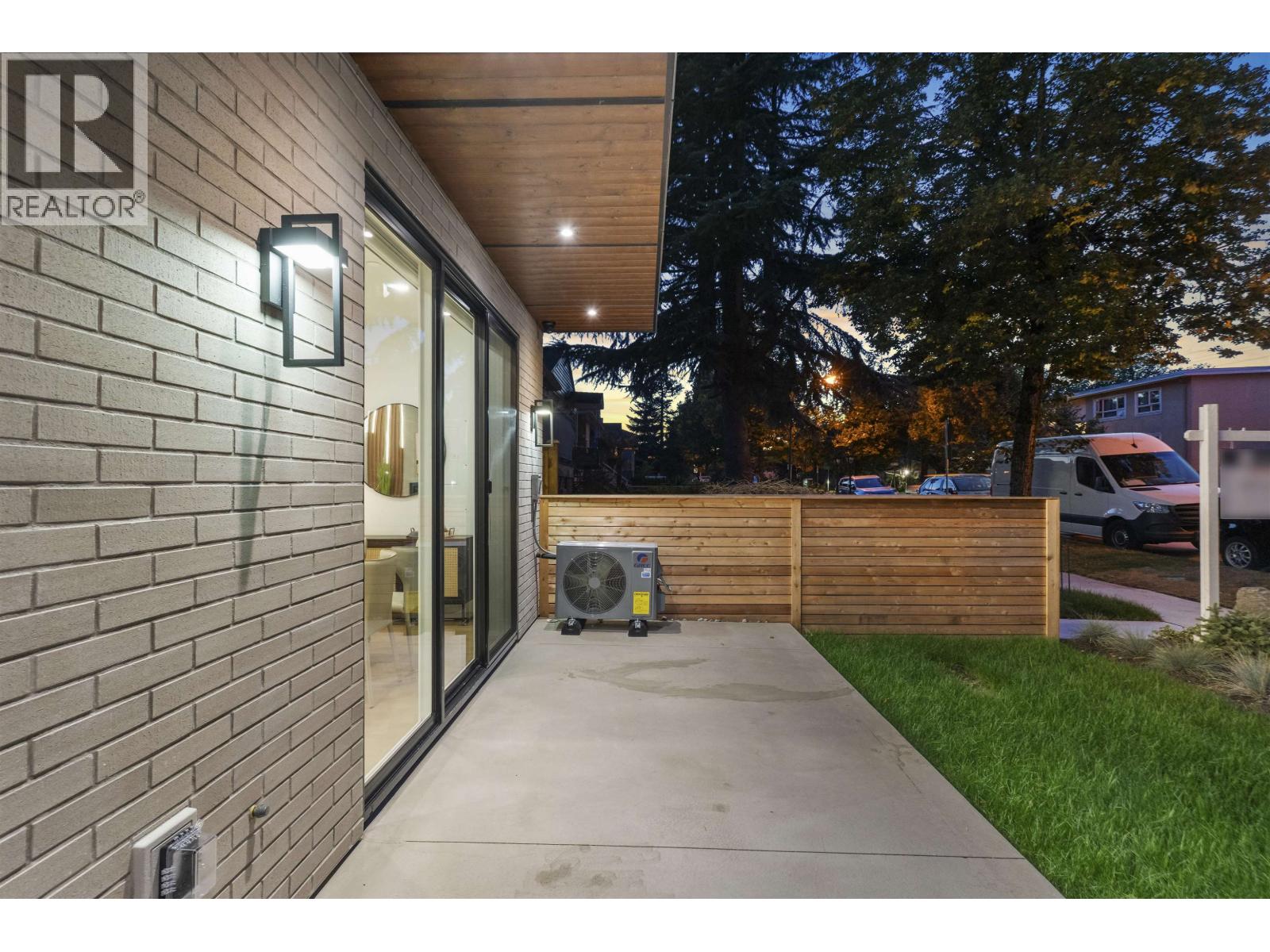 1 2386 E 45th Avenue, Vancouver, British Columbia  V5R 1K3 - Photo 28 - R3079044