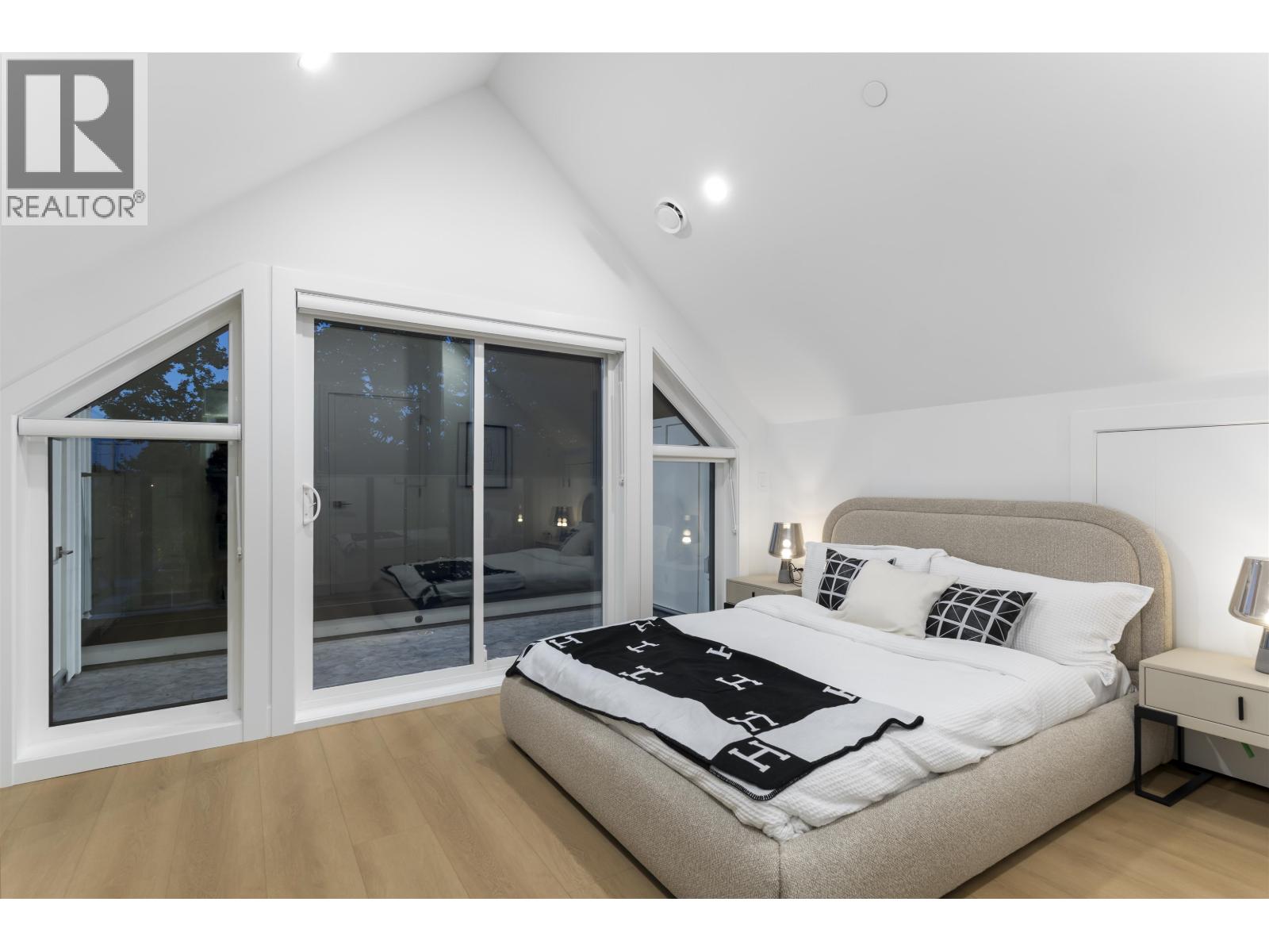 1 2386 E 45th Avenue, Vancouver, British Columbia  V5R 1K3 - Photo 14 - R3079044